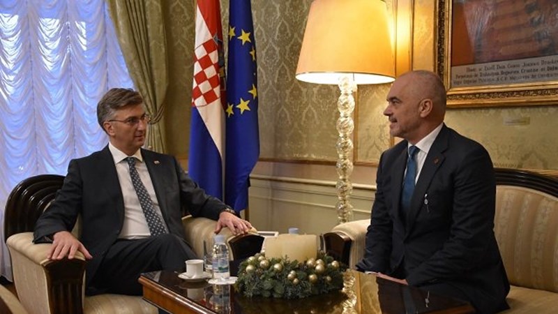 S Albanijom potvrđena visoka razina političkoga dijaloga, Hrvatska snažno podržava Albaniju u procesu pristupanja EU 